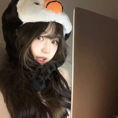 三条黑暗的街道